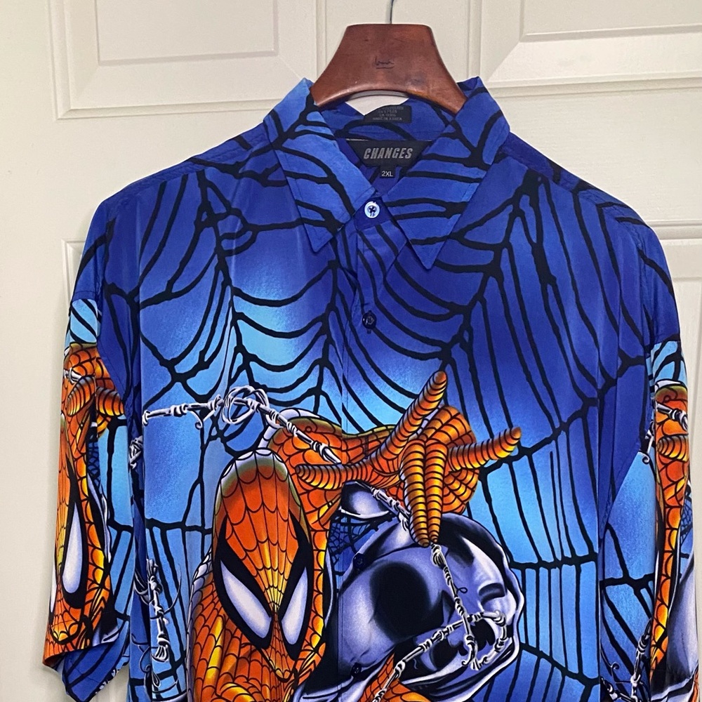 Spider-Man casual buttoned short sleeved